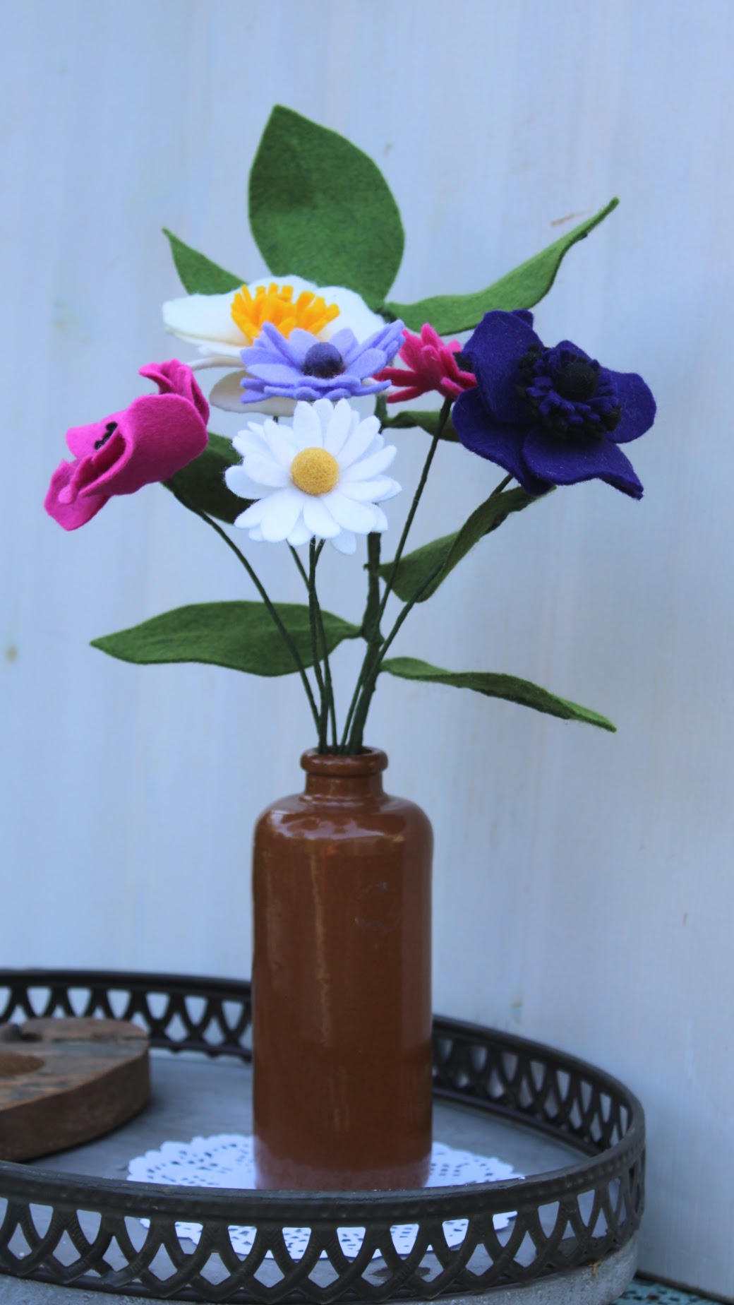 Boeket viltbloemen "Anemoon/Spaanse Margriet"