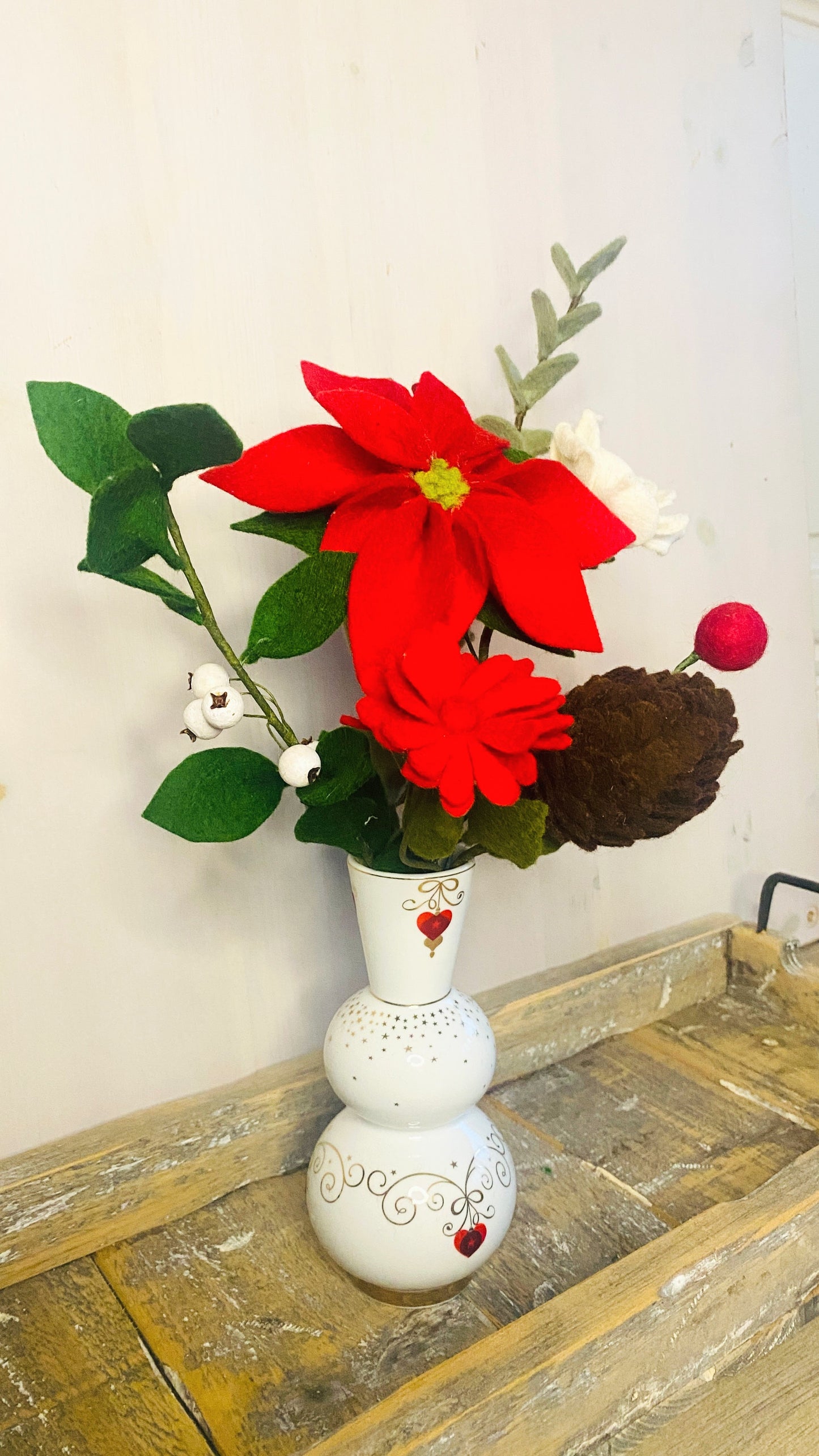 Kerstboeket van viltbloemen – een boeket dat altijd mooi blijft