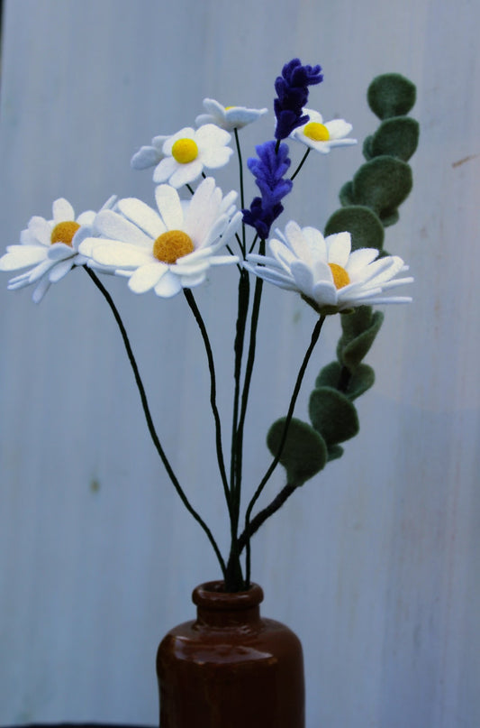 Boeket viltbloemen "Lavendel"