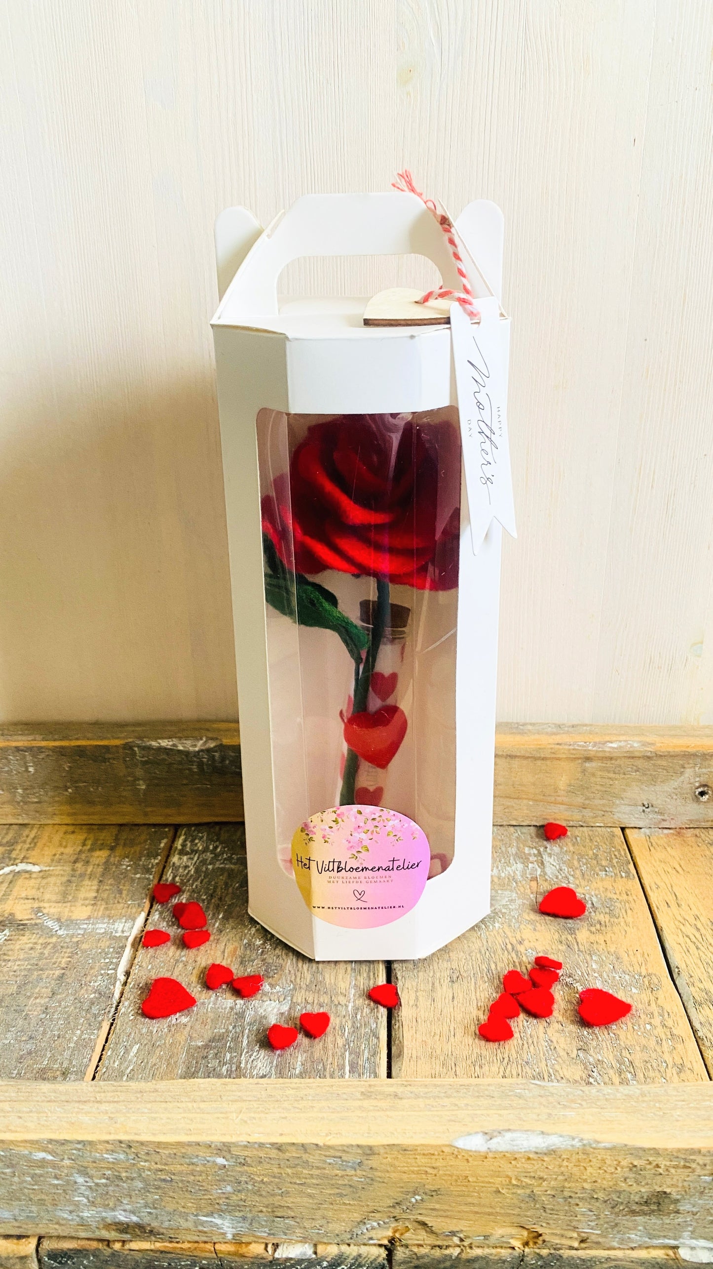 Cadeautip: Vilten Roos met vaasje in luxe doosje